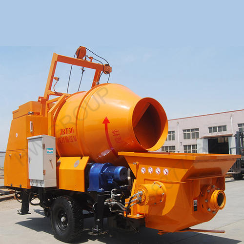 Concrete mixer with pump C3