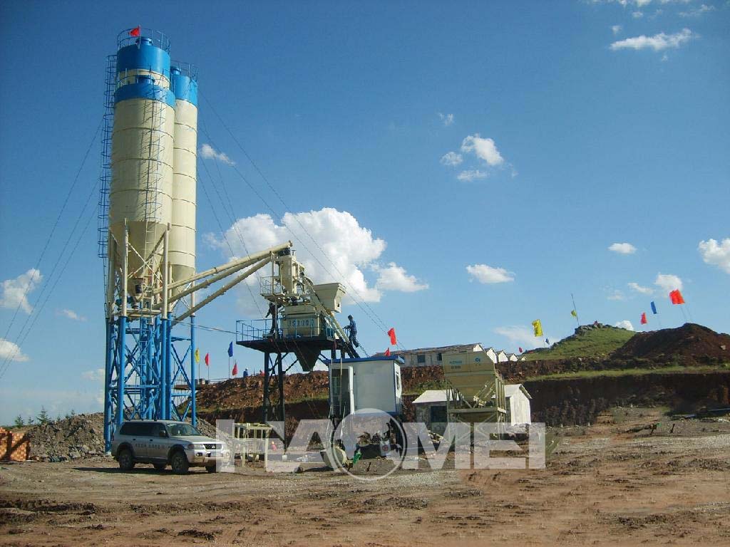 floating concrete mixing plant