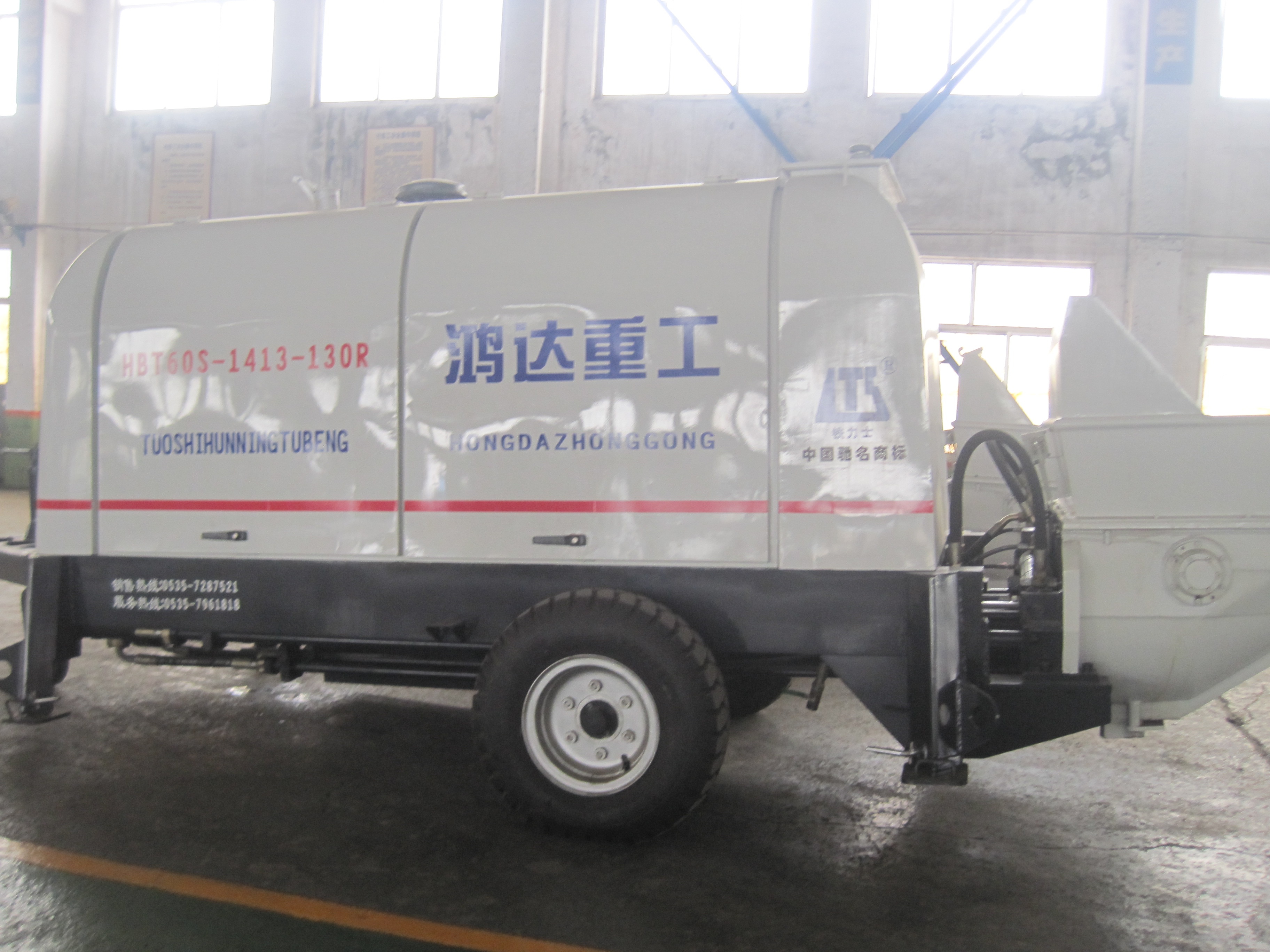 Professional Production Brand New Hanging Diesel Concrete Pump 